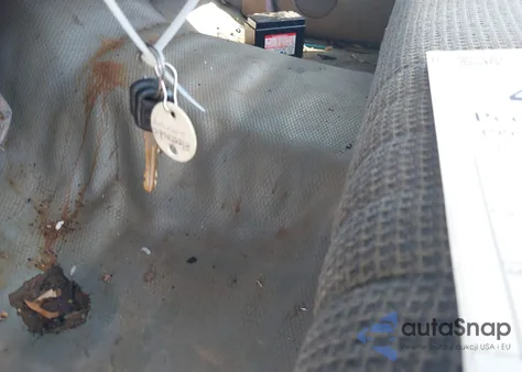 1999 Chevrolet C2500 from USA, damaged, VIN 1GCGC24R3XR724202